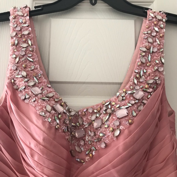 PROM DRESS - Picture 2 of 6